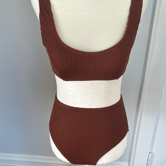 Billabong ruched high waisted bikini - Picture 2 of 3